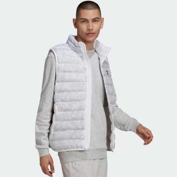 adidas Men's Originals Essentials Trefoil Puffer Vest Size Medium HK7539 New